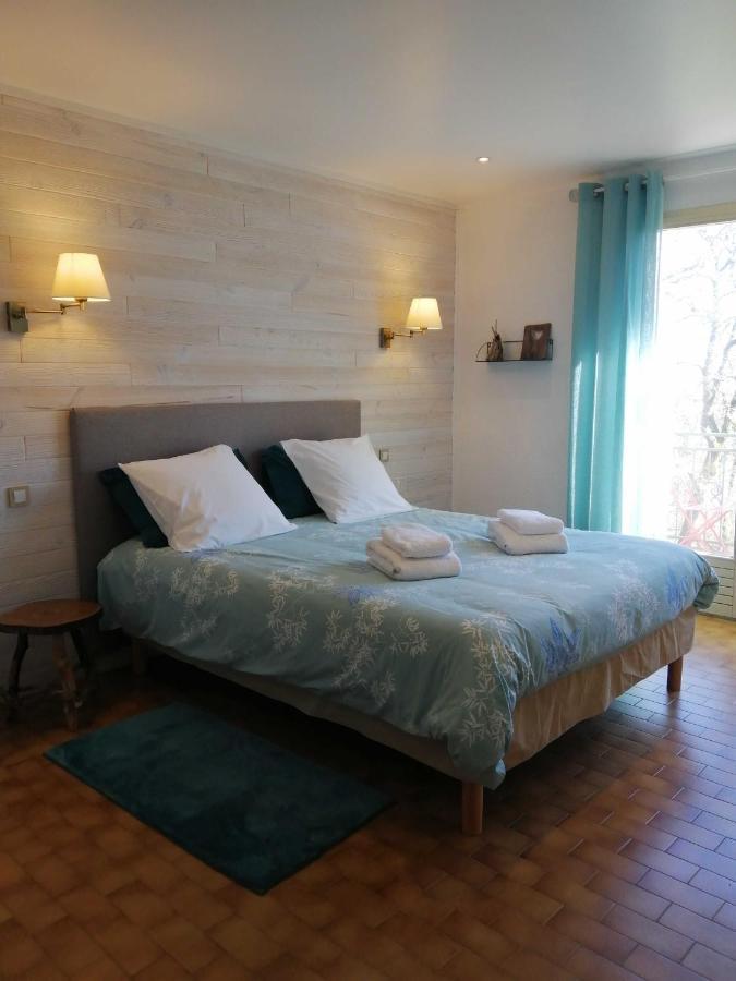 Bed and Breakfast Alabrena Feneyrols Zewnętrze zdjęcie